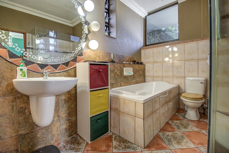 1 Bedroom Property for Sale in Bedfordview Gauteng