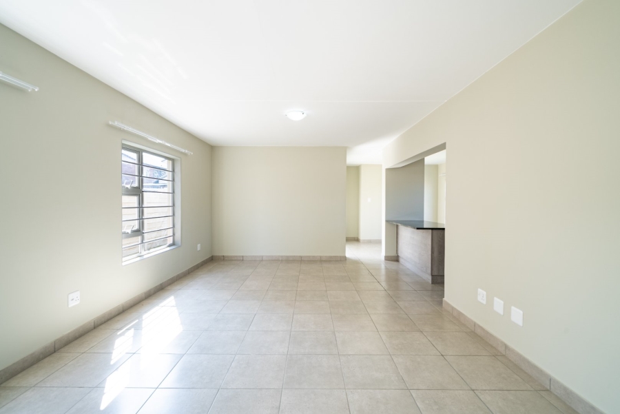 To Let 4 Bedroom Property for Rent in Parkdene Gauteng