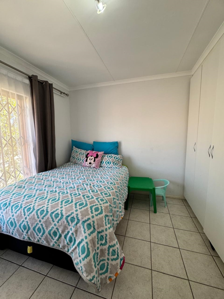 2 Bedroom Property for Sale in Noordwyk Gauteng