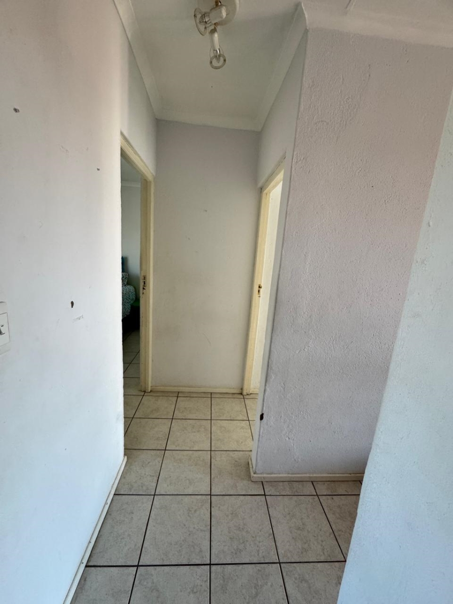 2 Bedroom Property for Sale in Noordwyk Gauteng