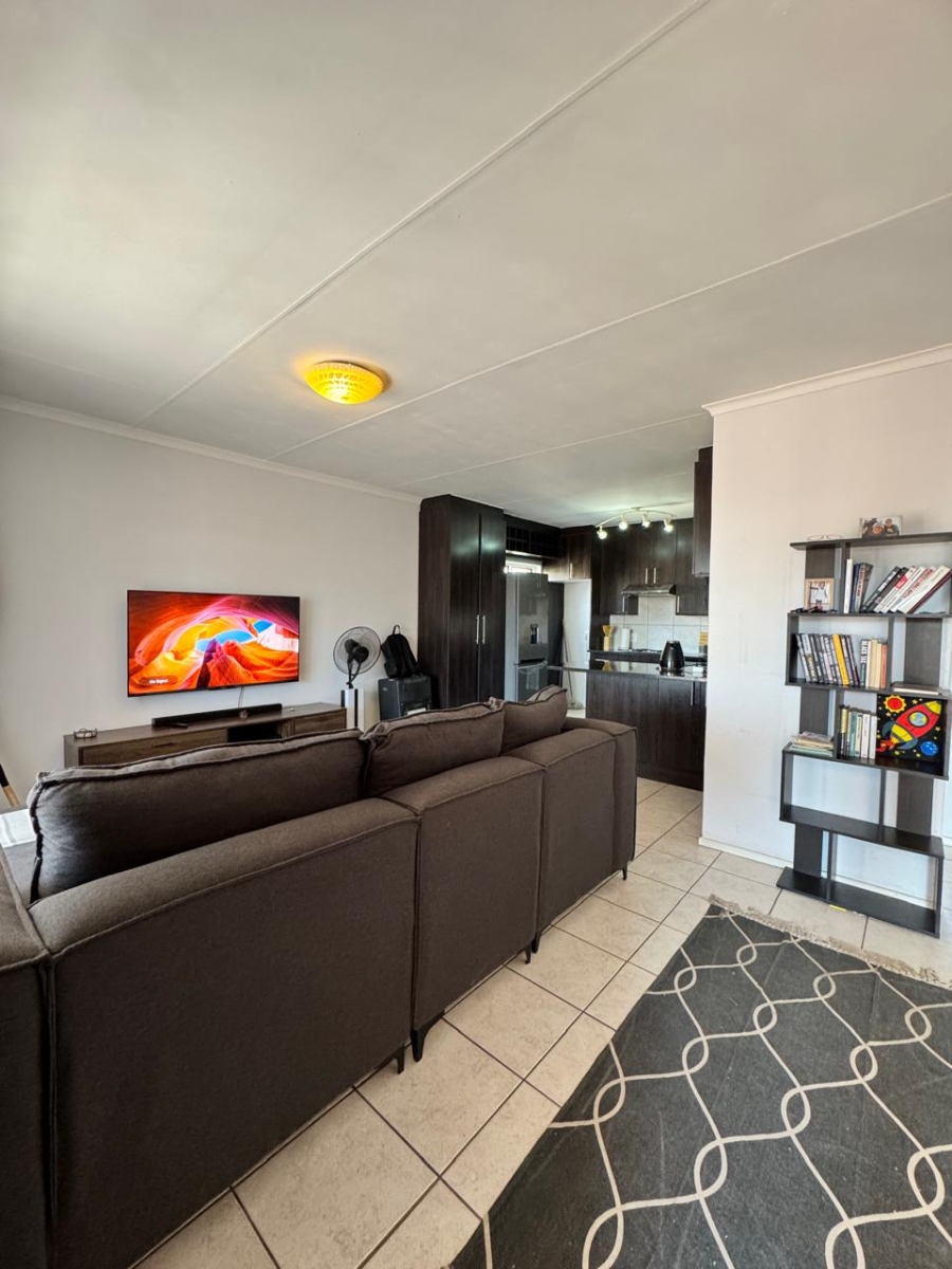 2 Bedroom Property for Sale in Noordwyk Gauteng