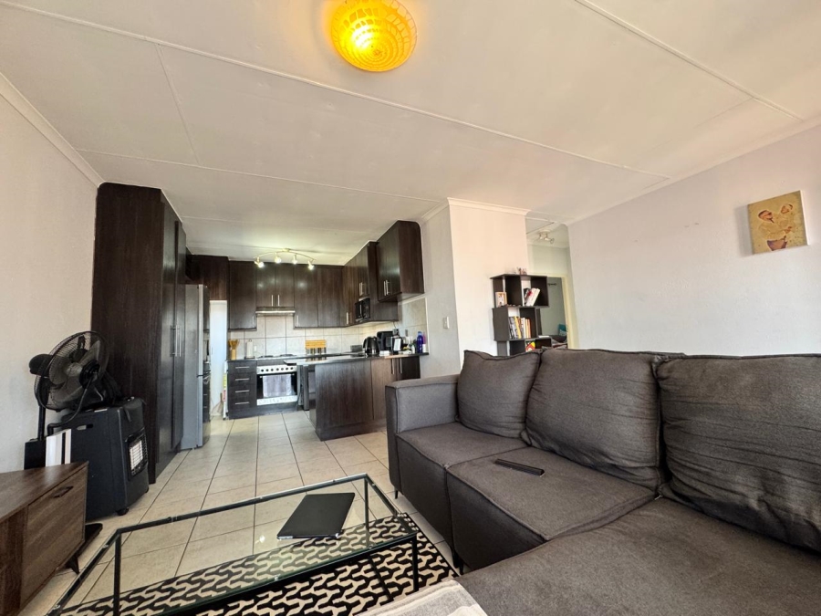 2 Bedroom Property for Sale in Noordwyk Gauteng