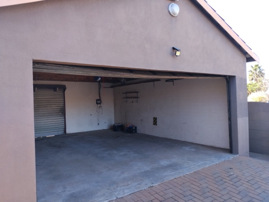 4 Bedroom Property for Sale in Primrose East Gauteng