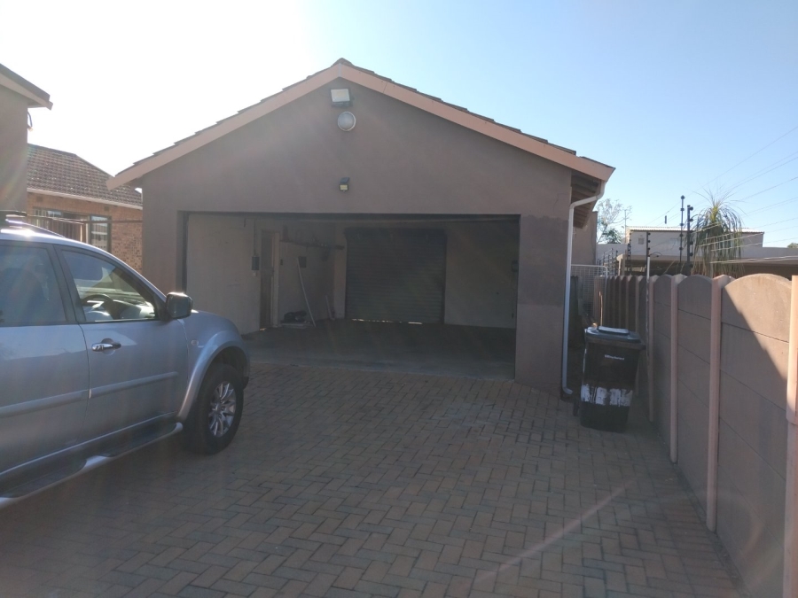 4 Bedroom Property for Sale in Primrose East Gauteng