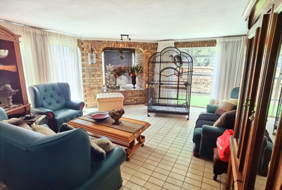 5 Bedroom Property for Sale in Bester Gauteng
