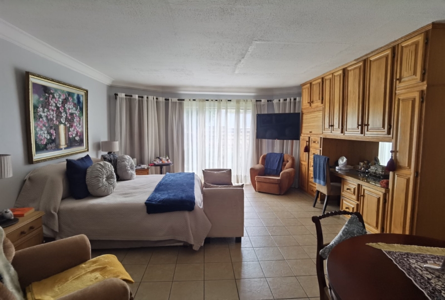 5 Bedroom Property for Sale in Bester Gauteng