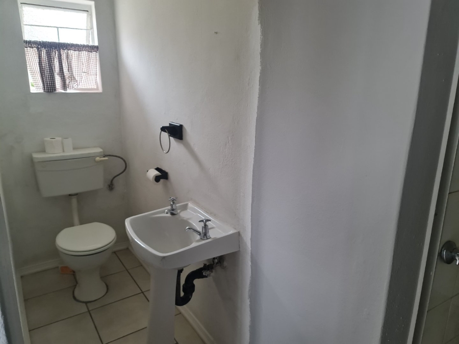 To Let commercial Property for Rent in Lilianton Gauteng