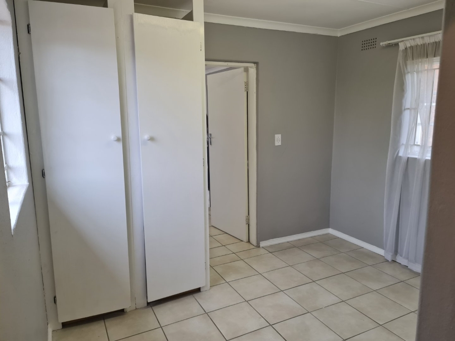 To Let commercial Property for Rent in Lilianton Gauteng