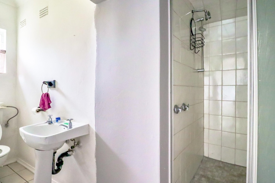 To Let commercial Property for Rent in Lilianton Gauteng