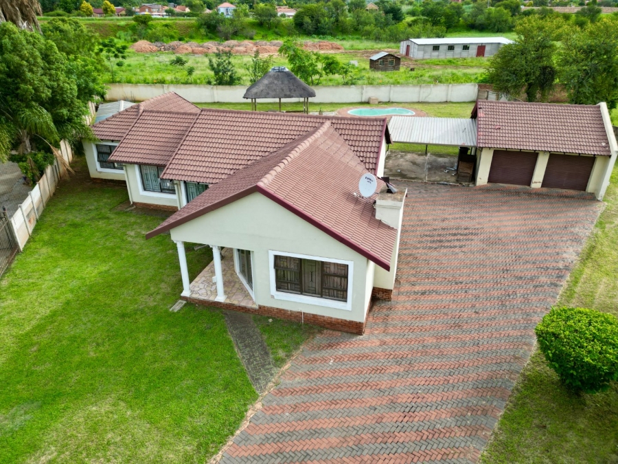 4 Bedroom Property for Sale in The Orchards Gauteng