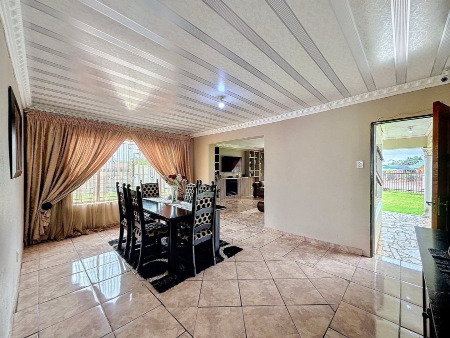 4 Bedroom Property for Sale in The Orchards Gauteng
