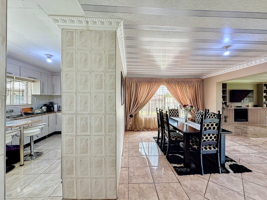 4 Bedroom Property for Sale in The Orchards Gauteng