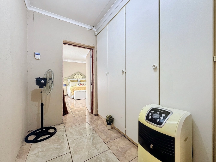 4 Bedroom Property for Sale in The Orchards Gauteng