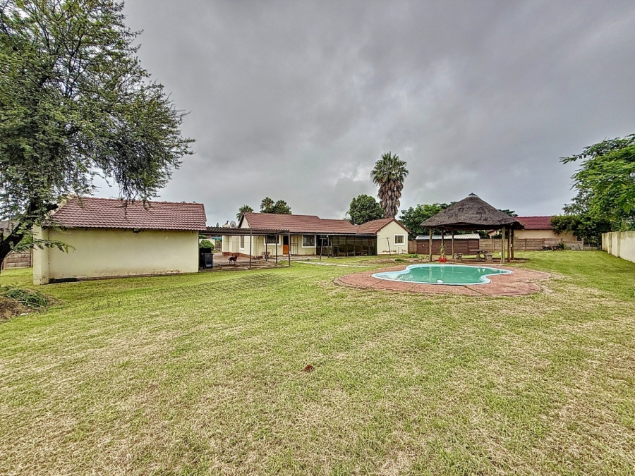 4 Bedroom Property for Sale in The Orchards Gauteng