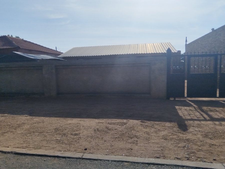 2 Bedroom Property for Sale in Soshanguve H Gauteng