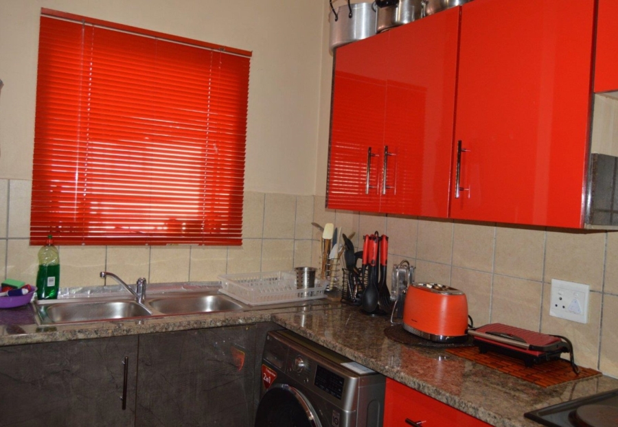 To Let 2 Bedroom Property for Rent in Sundowner Gauteng
