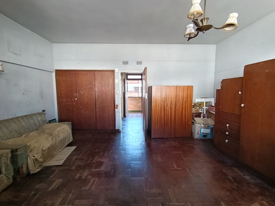 1 Bedroom Property for Sale in Illovo Gauteng