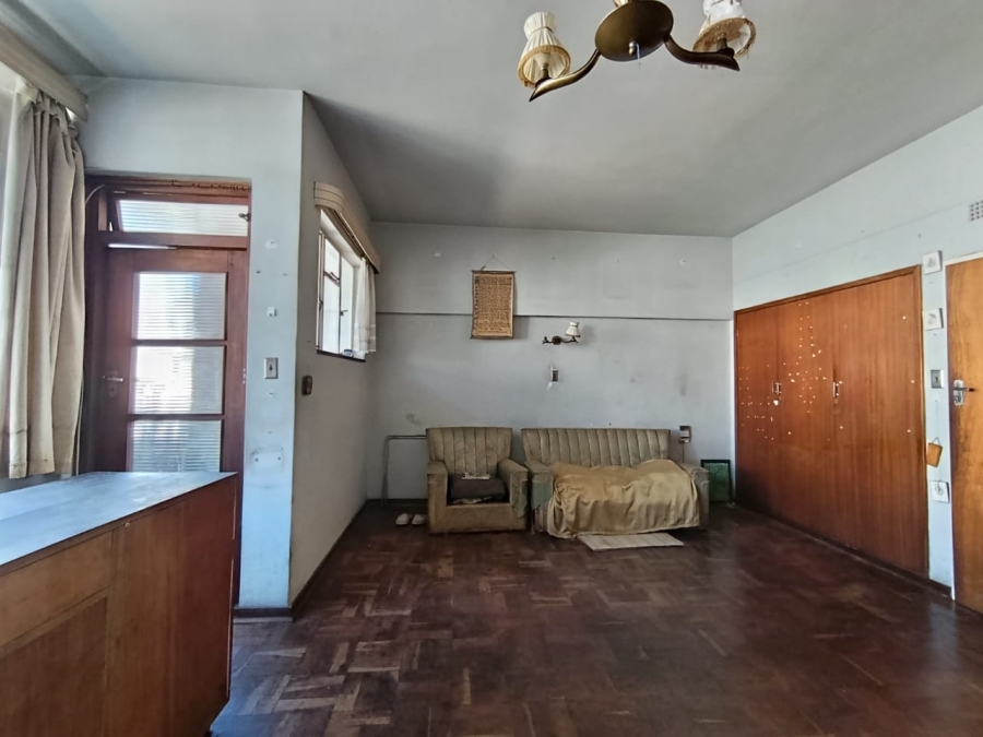 1 Bedroom Property for Sale in Illovo Gauteng