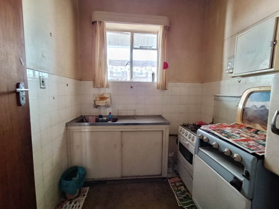 1 Bedroom Property for Sale in Illovo Gauteng