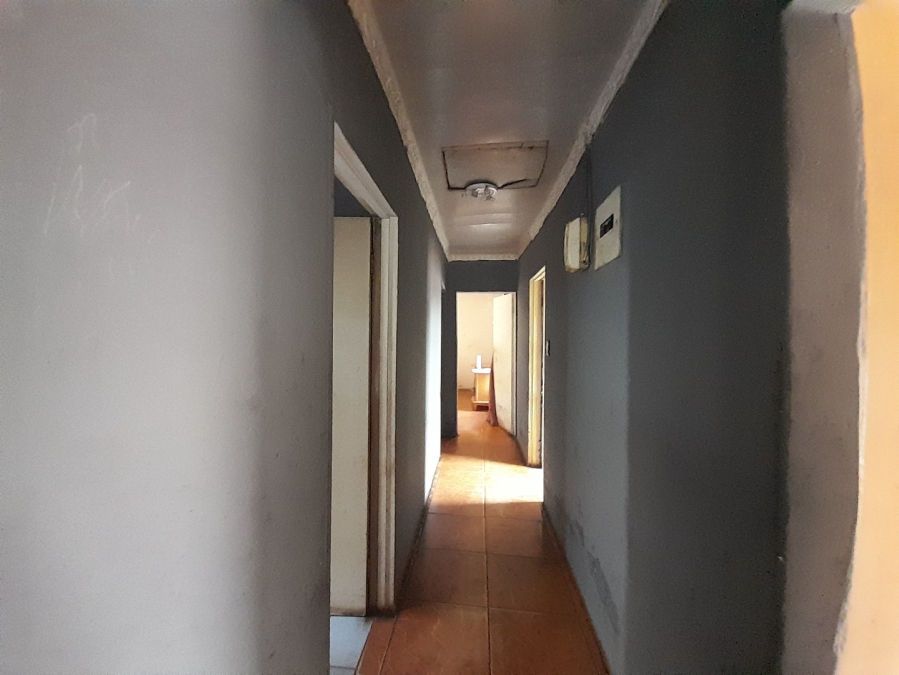 3 Bedroom Property for Sale in Tshepiso Gauteng