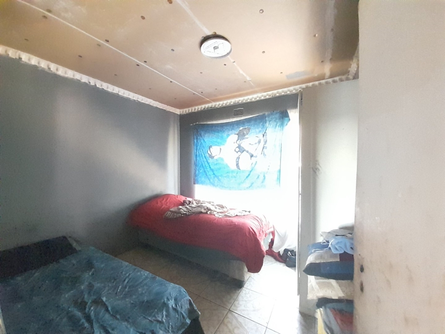 3 Bedroom Property for Sale in Tshepiso Gauteng