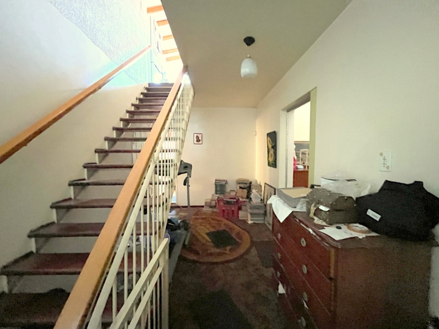 5 Bedroom Property for Sale in Florida Park Gauteng