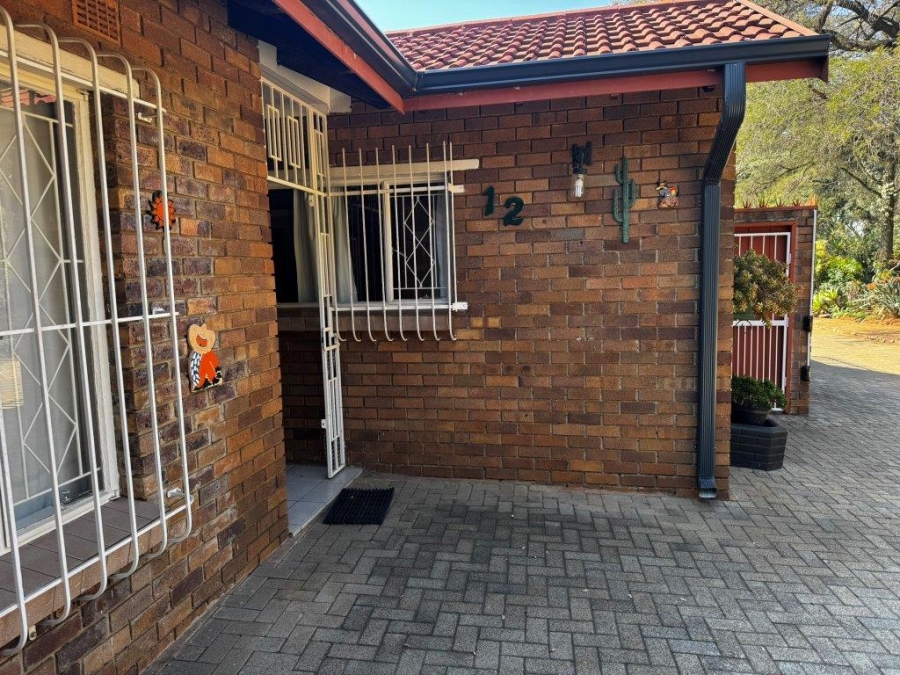 3 Bedroom Property for Sale in Birchleigh North Gauteng