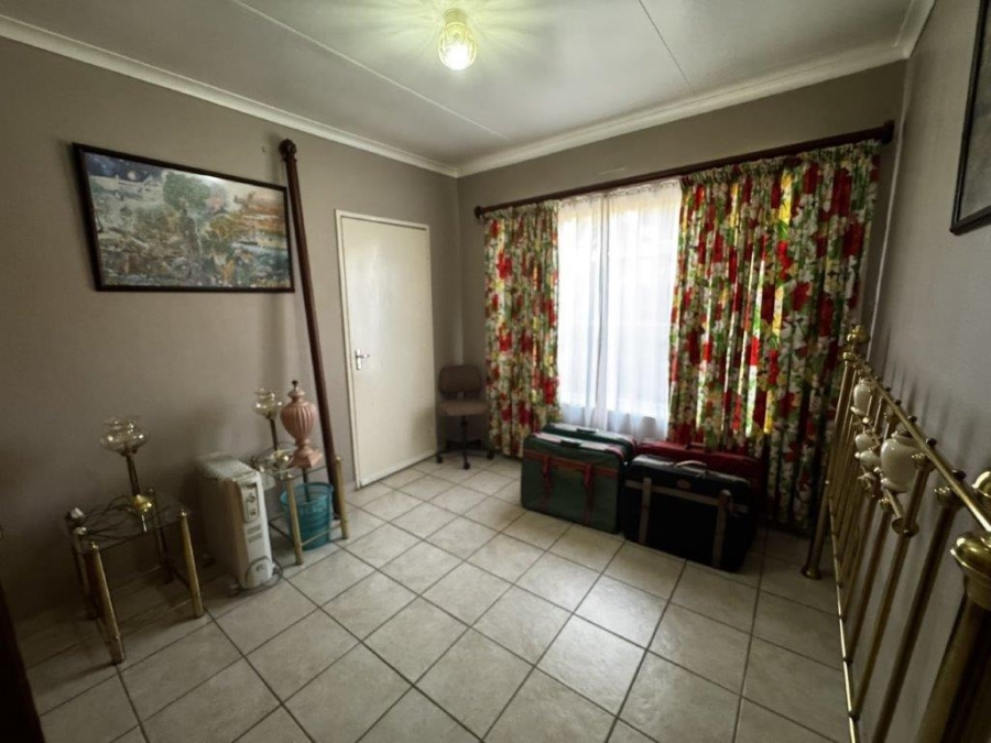 3 Bedroom Property for Sale in Birchleigh North Gauteng