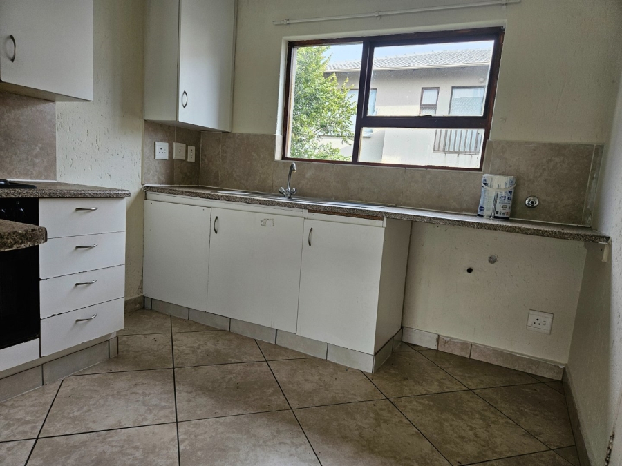 2 Bedroom Property for Sale in Eveleigh Gauteng