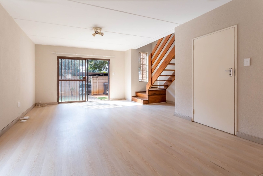 2 Bedroom Property for Sale in North Riding Gauteng
