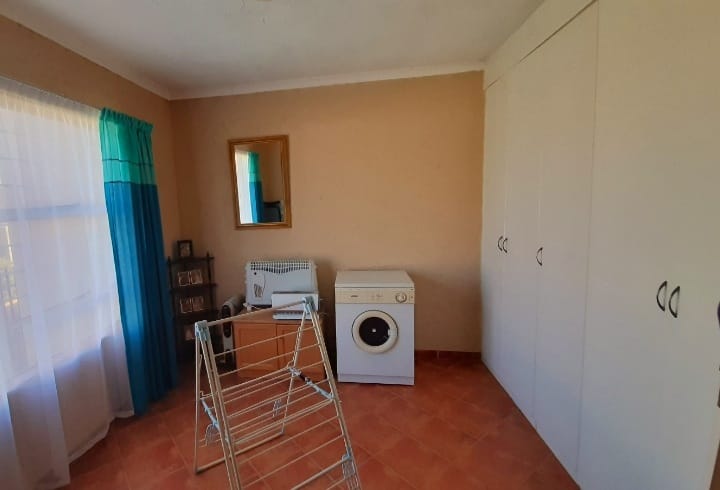 3 Bedroom Property for Sale in Eike Park Gauteng
