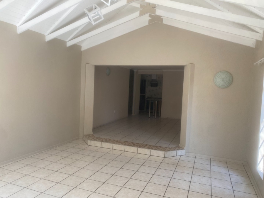 To Let 2 Bedroom Property for Rent in Bloubosrand Gauteng