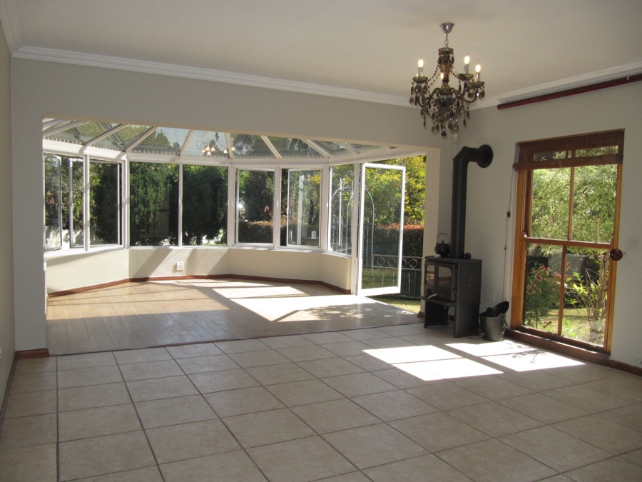 To Let 4 Bedroom Property for Rent in Bryanston Gauteng