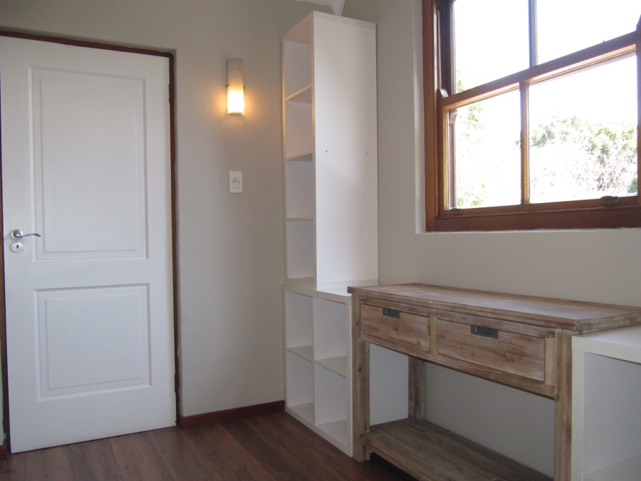 To Let 4 Bedroom Property for Rent in Bryanston Gauteng