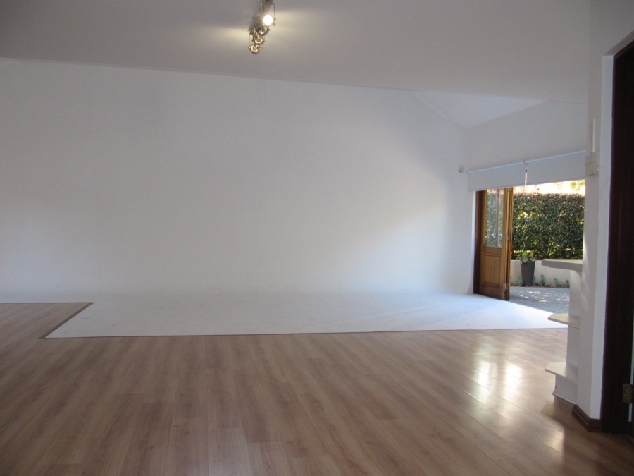 To Let 4 Bedroom Property for Rent in Bryanston Gauteng