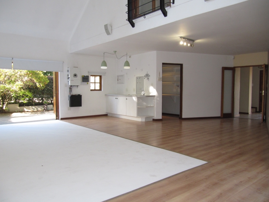 To Let 4 Bedroom Property for Rent in Bryanston Gauteng