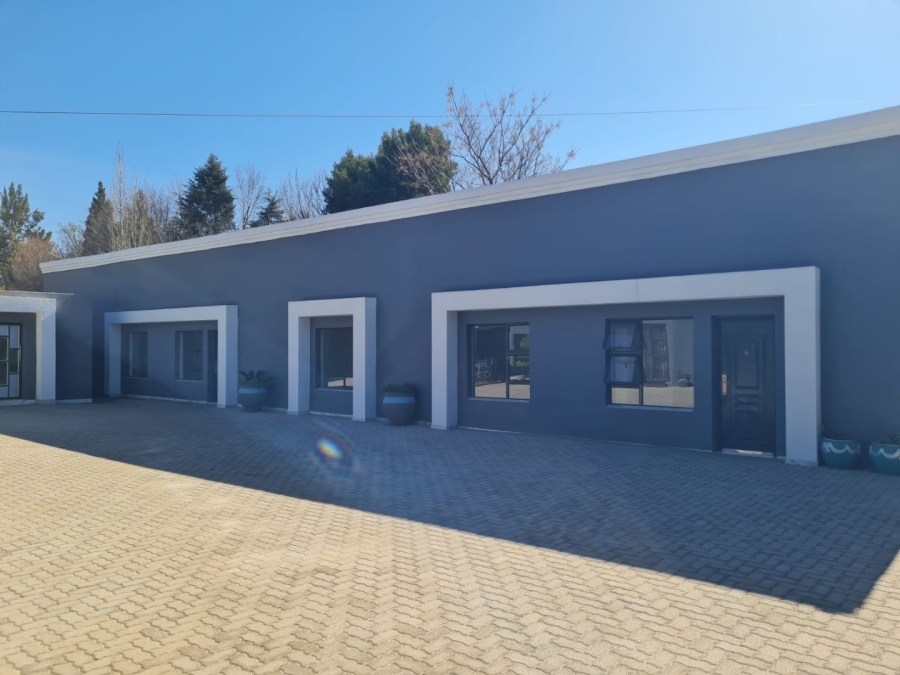 To Let 2 Bedroom Property for Rent in Lenasia Ext 7 Gauteng