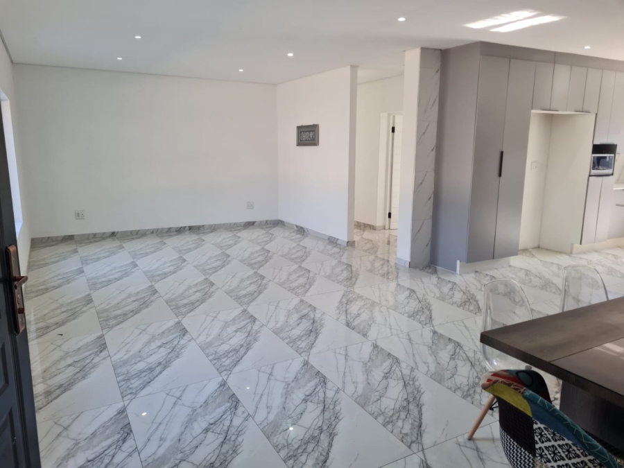 To Let 2 Bedroom Property for Rent in Lenasia Ext 7 Gauteng