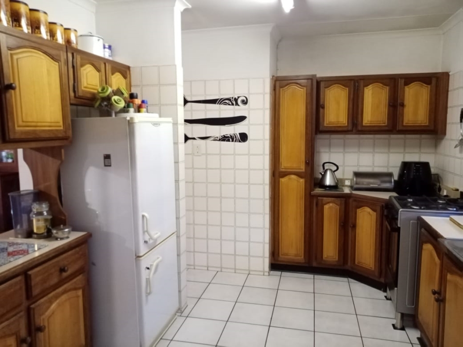 4 Bedroom Property for Sale in Silverton Gauteng