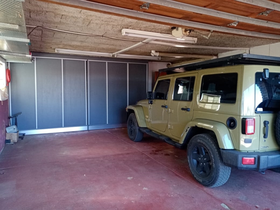 4 Bedroom Property for Sale in Silverton Gauteng