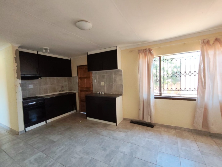 3 Bedroom Property for Sale in Soshanguve GG Gauteng