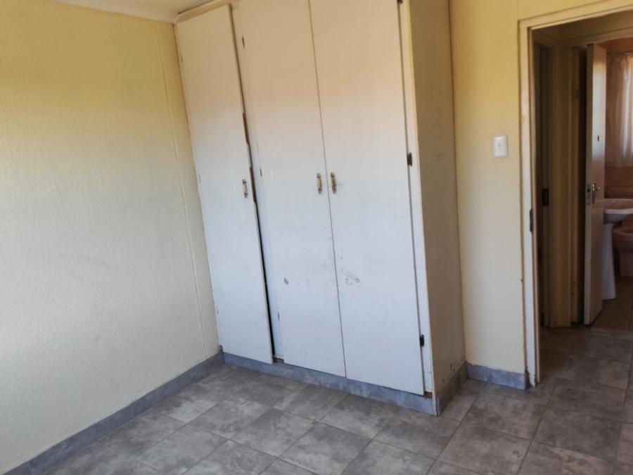 3 Bedroom Property for Sale in Soshanguve GG Gauteng