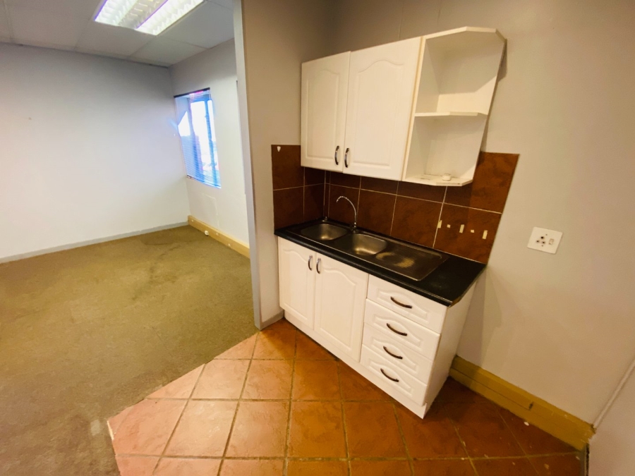 Commercial Property for Sale in Faerie Glen Gauteng