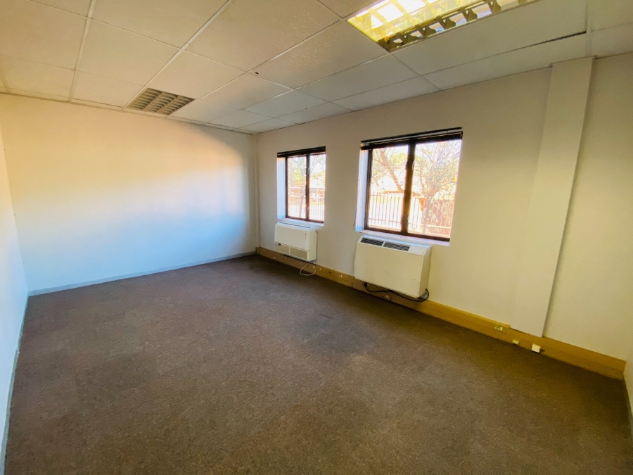 Commercial Property for Sale in Faerie Glen Gauteng