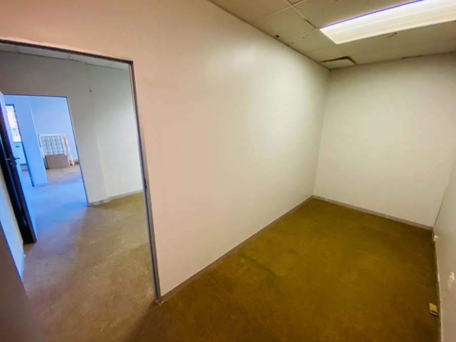 Commercial Property for Sale in Faerie Glen Gauteng