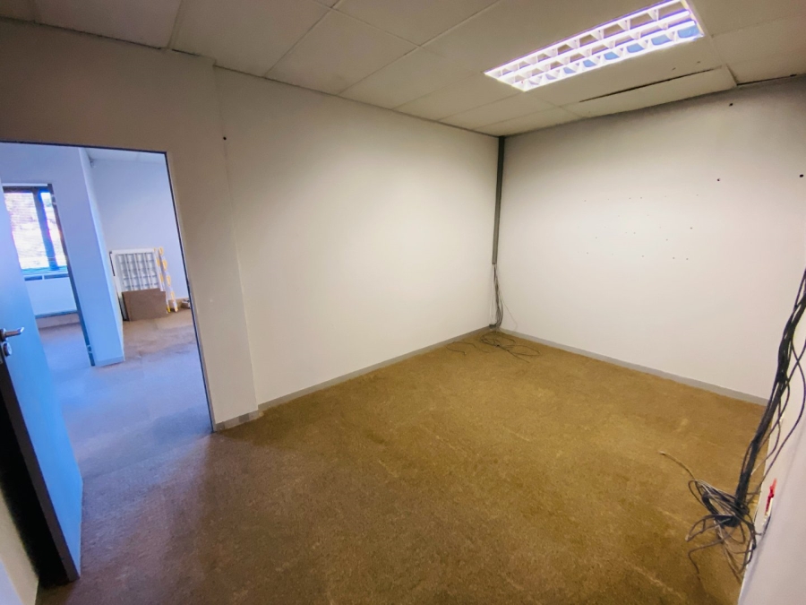 Commercial Property for Sale in Faerie Glen Gauteng