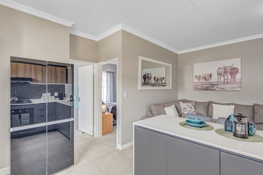 To Let 3 Bedroom Property for Rent in Glen Austin Gauteng