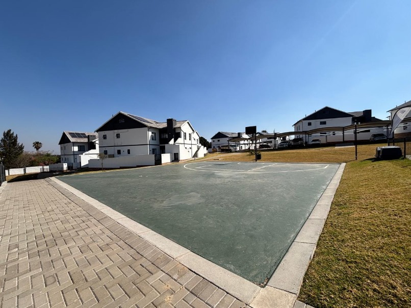 To Let 3 Bedroom Property for Rent in Glen Austin Gauteng