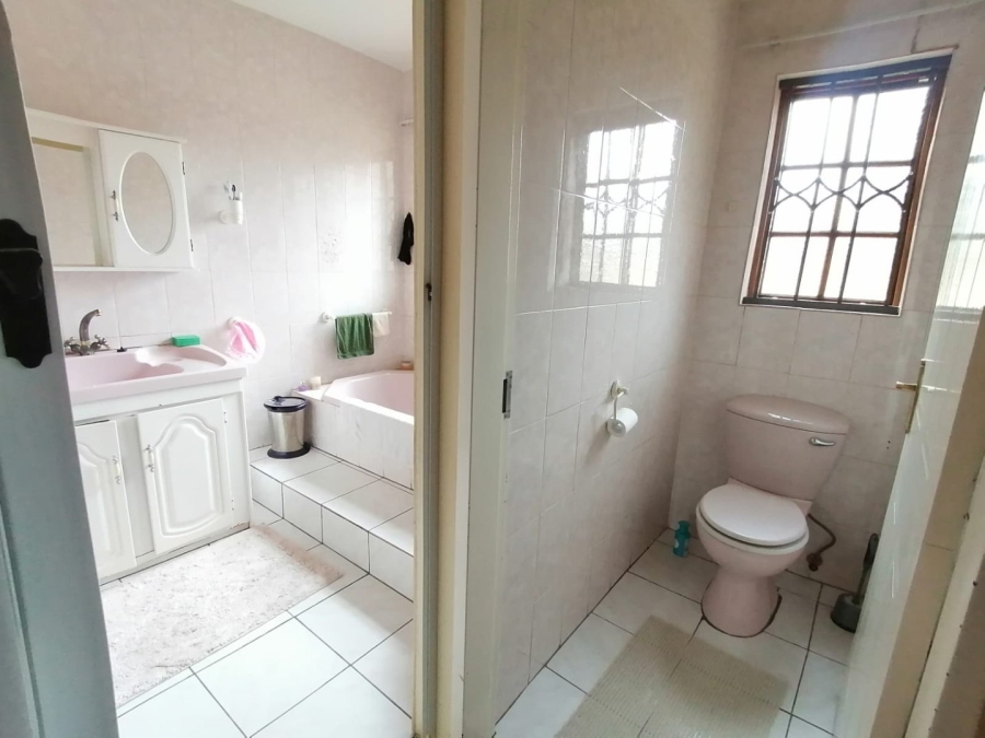 To Let 3 Bedroom Property for Rent in Willow Park Manor Gauteng