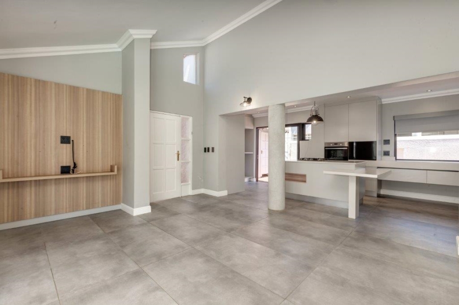 3 Bedroom Property for Sale in Sunninghill Gauteng